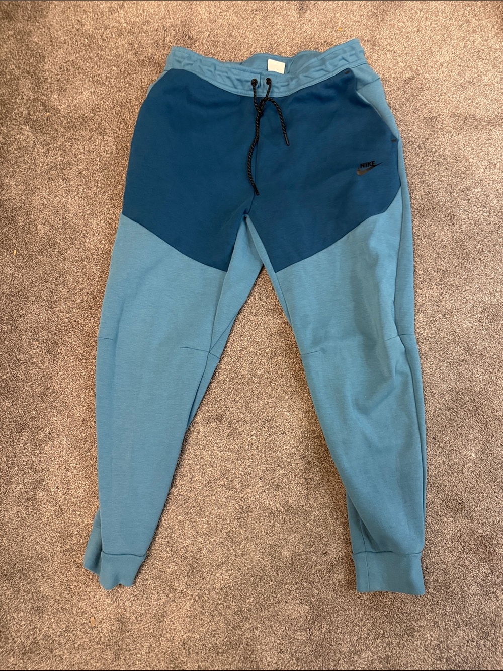 Nike Elite Men’s RARE COLOR Two-Tone Blue Jogger Sweatpants